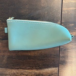 Portland Leather Alpine Pouch